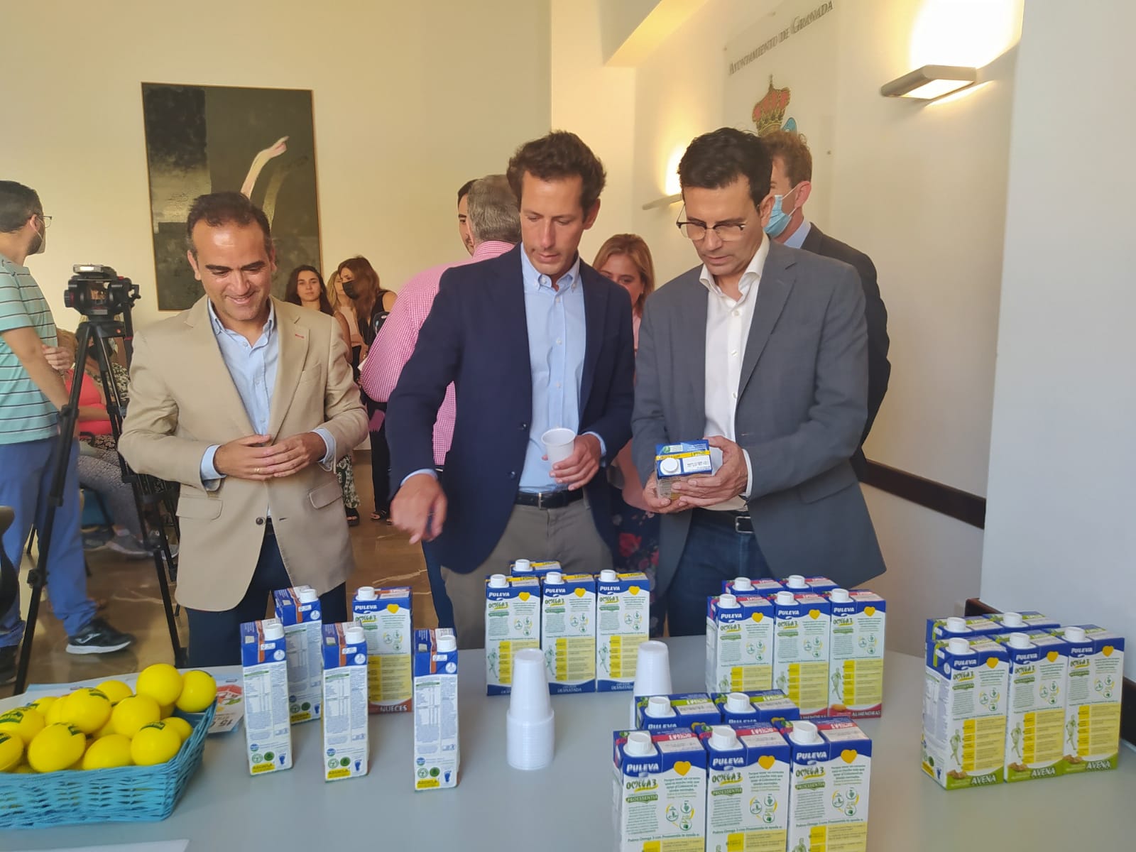 ©Ayto.Granada: EL AYUNTAMIENTO, JUNTO AL INSTITUTO PULEVA DE NUTRICIN Y LA UNIVERSIDAD DE GRANADA, ENSEA HBITOS DE VIDA SALUDABLES A LOS MAYORES 